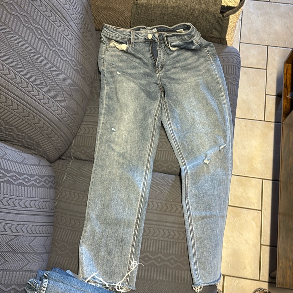 Women’s cropped jeans